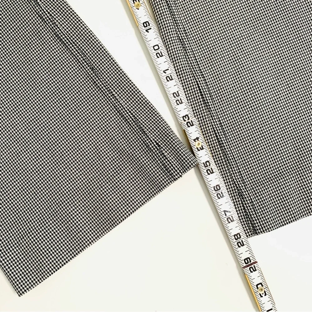 Banana Republic Women’s Houndstooth Sloan Pants Size 6 Black and White